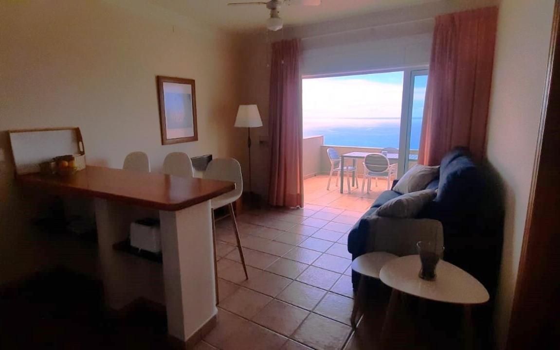 La Muralla Apartamentos Puerto De Naos Ngoại thất bức ảnh