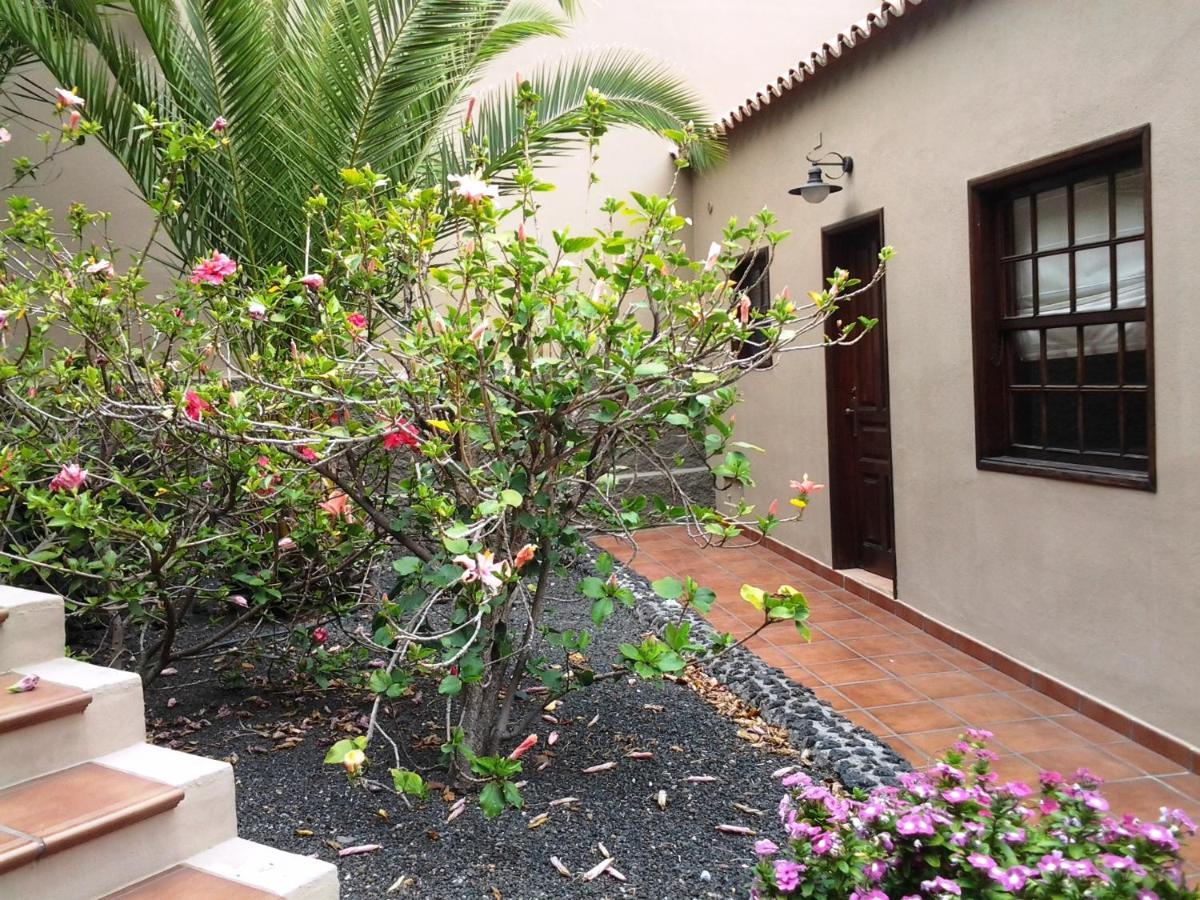 La Muralla Apartamentos Puerto De Naos Ngoại thất bức ảnh
